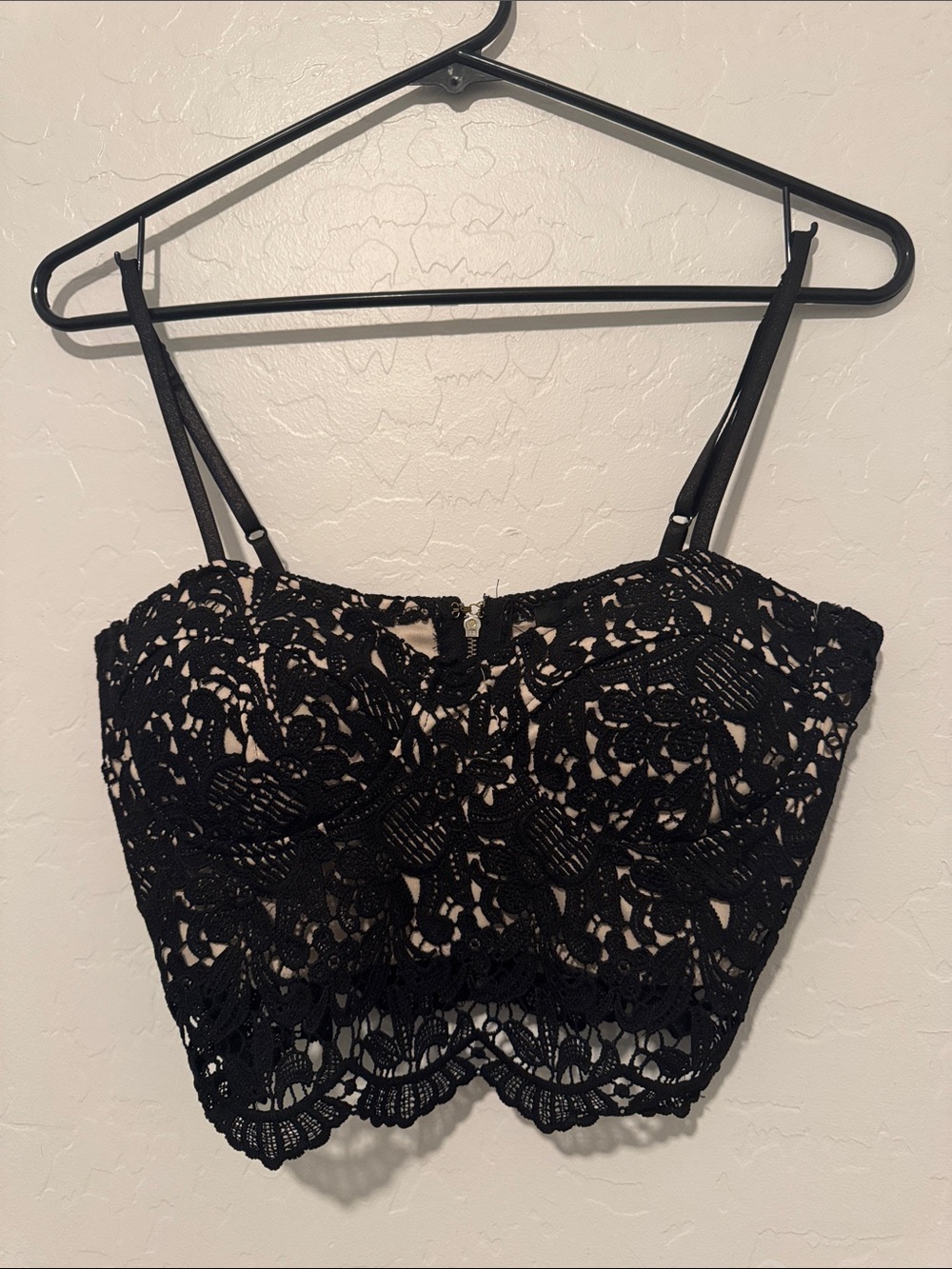privy Black Lace Cropped Tank Top
